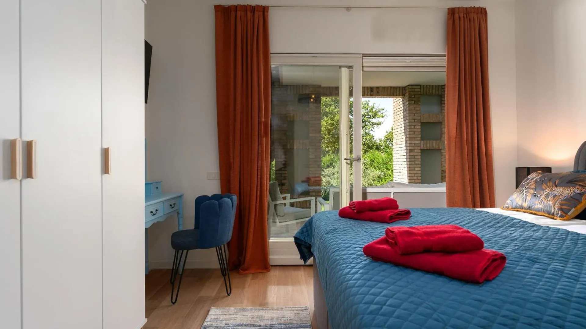 Luxury Villa Lionea In Porec For 10 People With Sea View & Private Pool