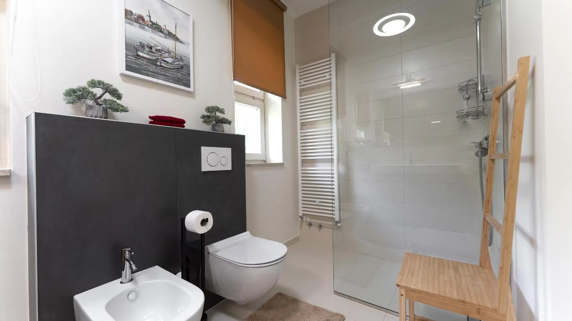 Luxury Villa Lionea In Porec For 10 People With Sea View & Private Pool