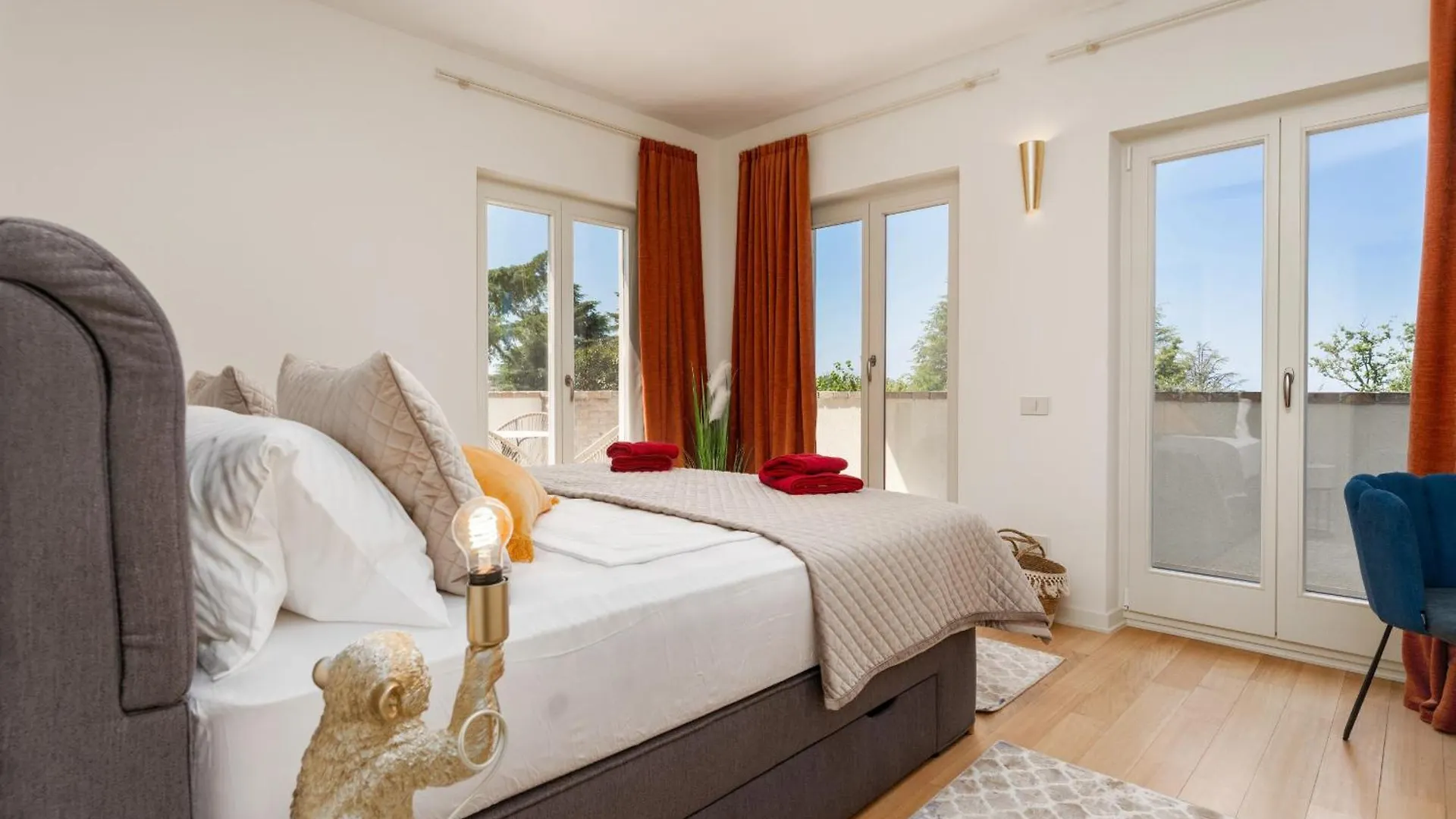 Luxury Villa Lionea In Porec For 10 People With Sea View & Private Pool